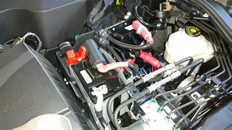 battery junction box 2016 land rover lr4|2016 lr4 second battery.